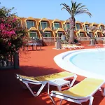 La Piramide Apartment