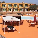 La Piramide Apartment
