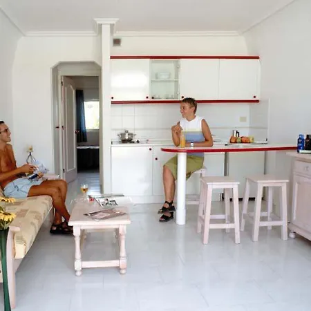 La Piramide Apartment