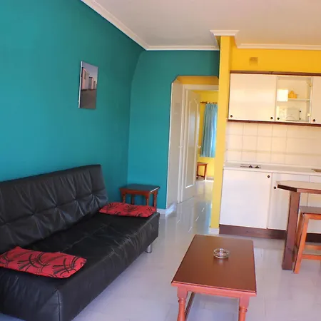 La Piramide Apartment