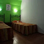 La Piramide 3* 코스타 데 안티과